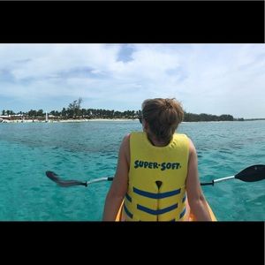 Meet your Posher, Cloie